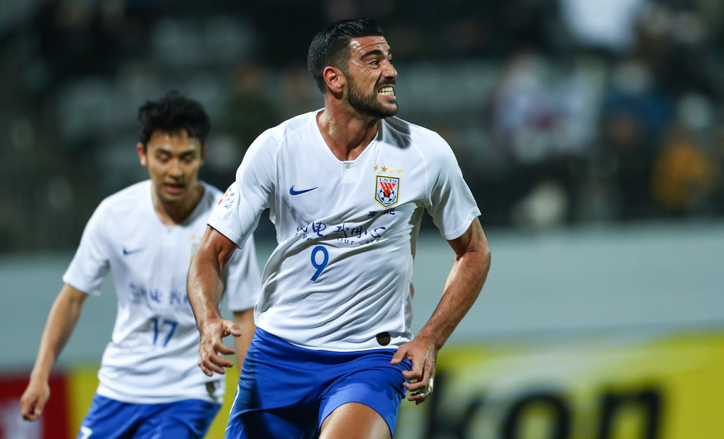 伊万利特维诺维奇